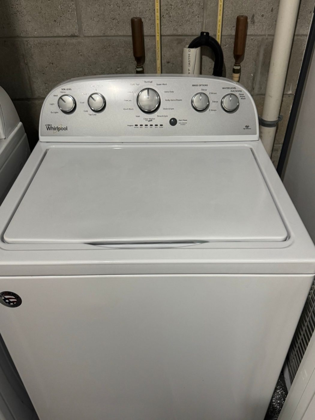 Whirlpool top load washer, model WTW4816FW2
